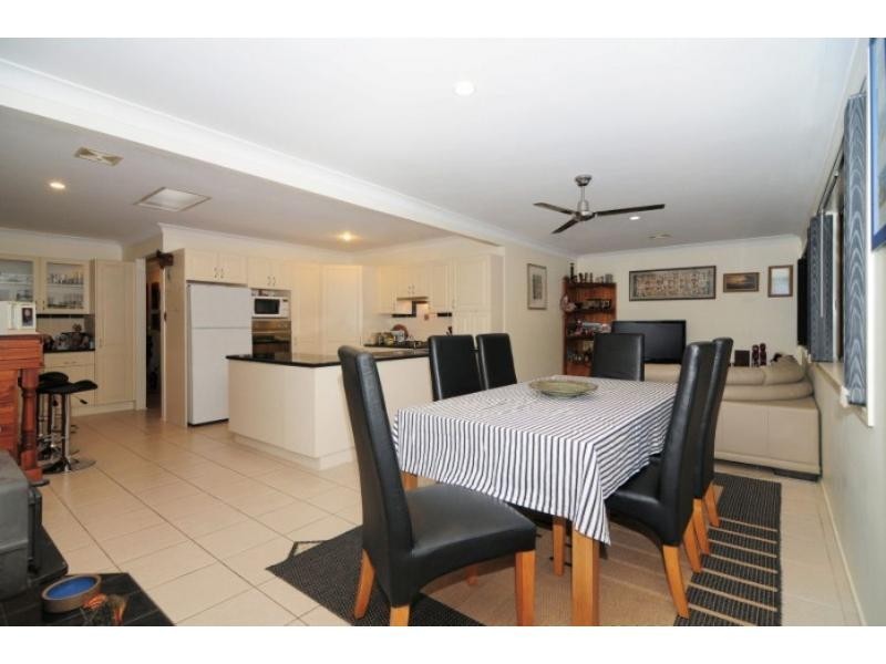 22 The Wool Road, Basin View NSW 2540
