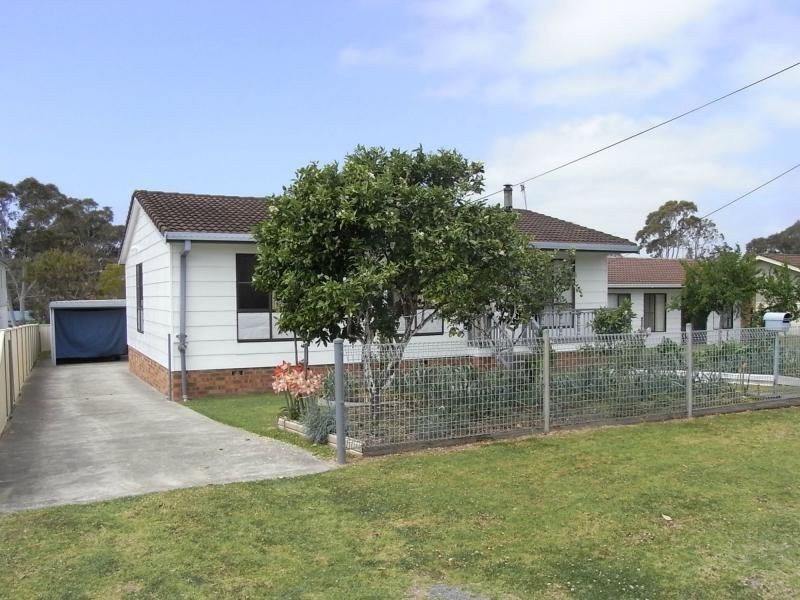 22 Kingsford Smith Crescent, Sanctuary Point NSW 2540