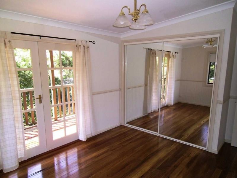 1 Beths Street, Old Erowal Bay NSW 2540