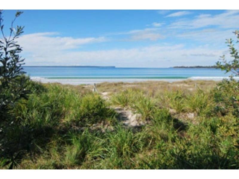 70 Elizabeth Drive, Vincentia NSW 2540