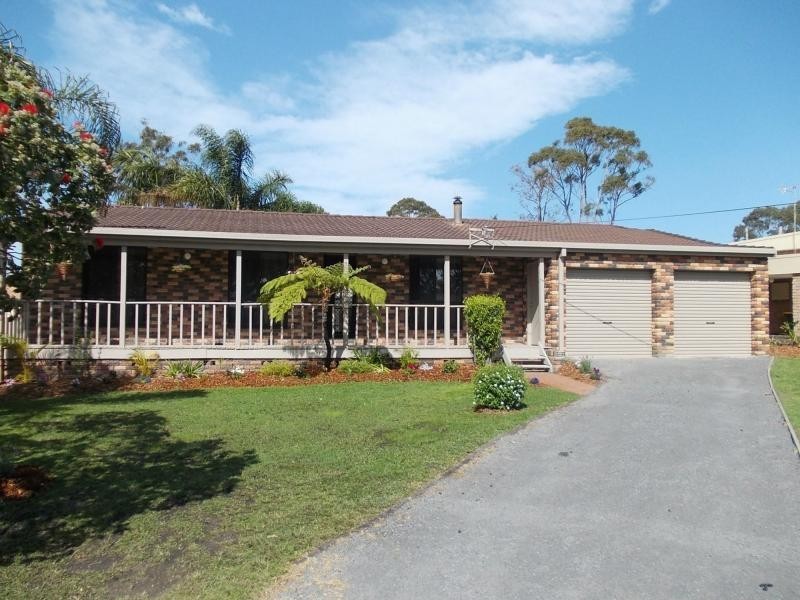 6 Gull Avenue, Sanctuary Point NSW 2540