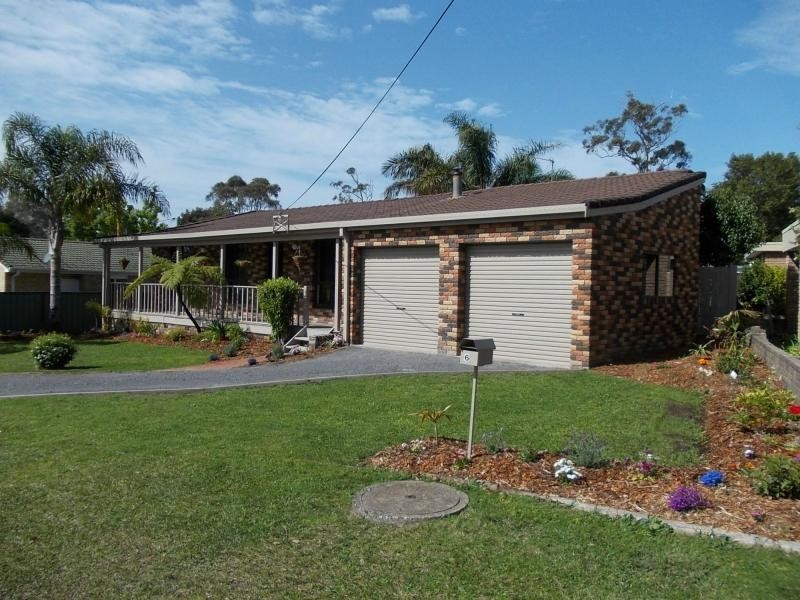 6 Gull Avenue, Sanctuary Point NSW 2540