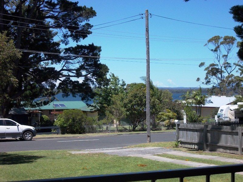 16 St Georges Road, St Georges Basin NSW 2540