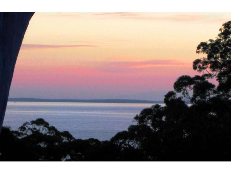 14 Minerva Ave, Vincentia NSW 2540