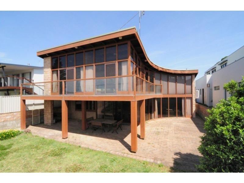 104 Elizabeth Drive, Vincentia NSW 2540