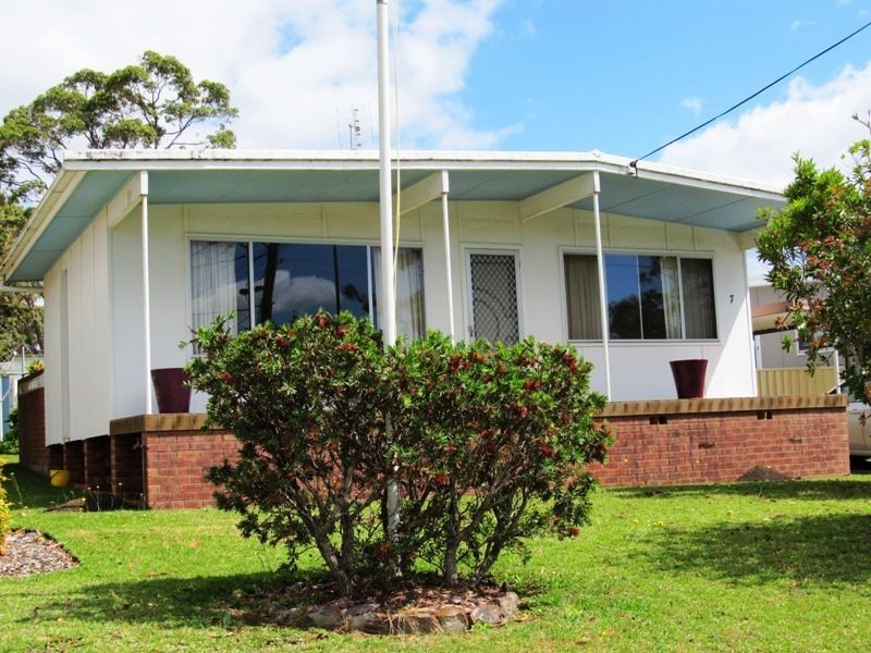 7 Warrego Drive, Sanctuary Point NSW 2540