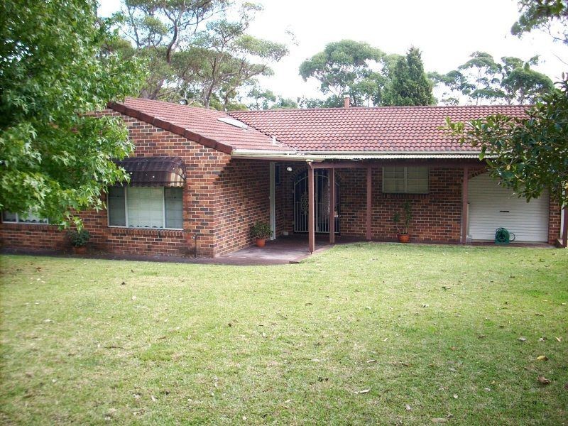 8 Wharf Road, Erowal Bay NSW 2540