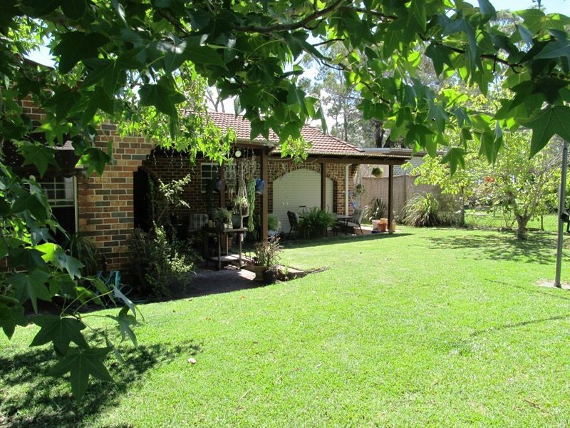 8 Wharf Road, Erowal Bay NSW 2540