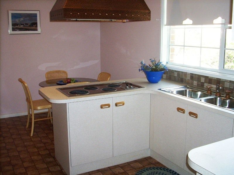 8 Wharf Road, Erowal Bay NSW 2540