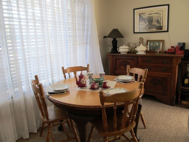 8 Wharf Road, Erowal Bay NSW 2540