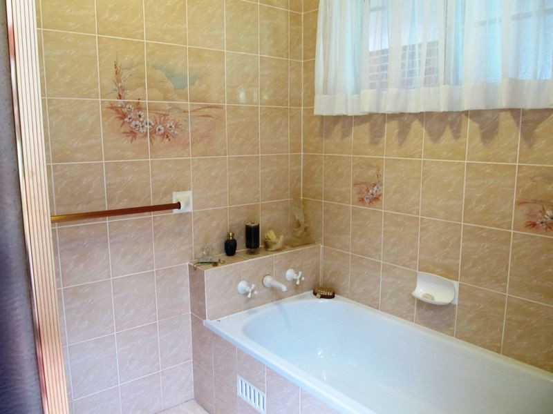 8 Wharf Road, Erowal Bay NSW 2540