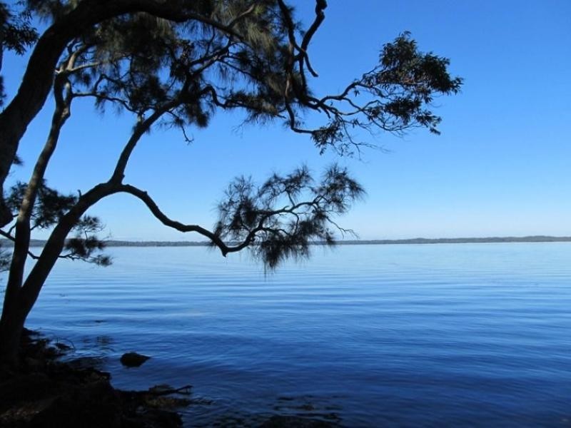 47 Greville Avenue, Sanctuary Point NSW 2540