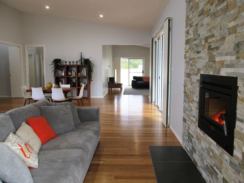 14 Carver Court, St Georges Basin NSW 2540