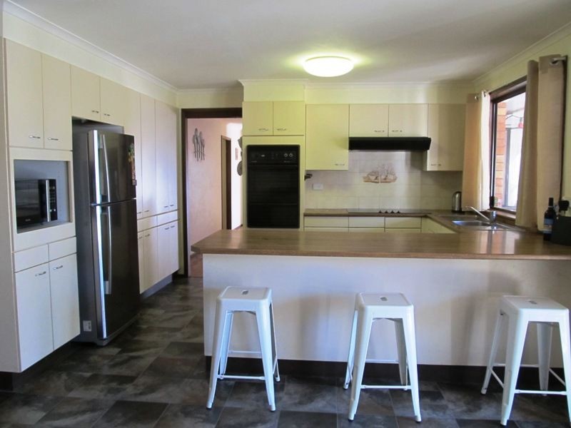 3 Gymea Avenue, Sanctuary Point NSW 2540