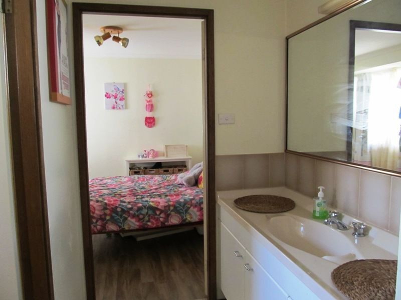 3 Gymea Avenue, Sanctuary Point NSW 2540