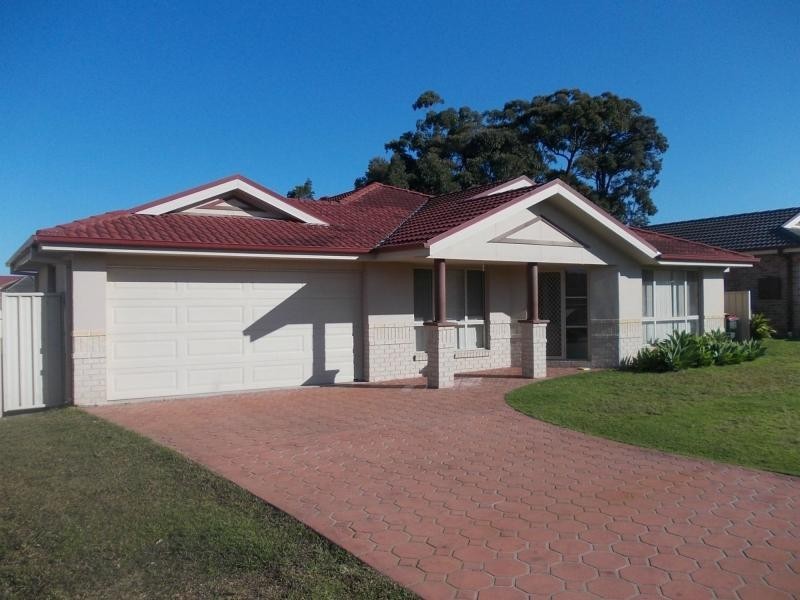 18 Maxwell Crescent, Sanctuary Point NSW 2540
