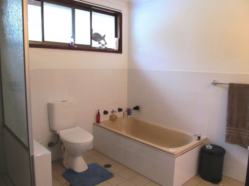 35 Harriss Avenue, Basin View NSW 2540