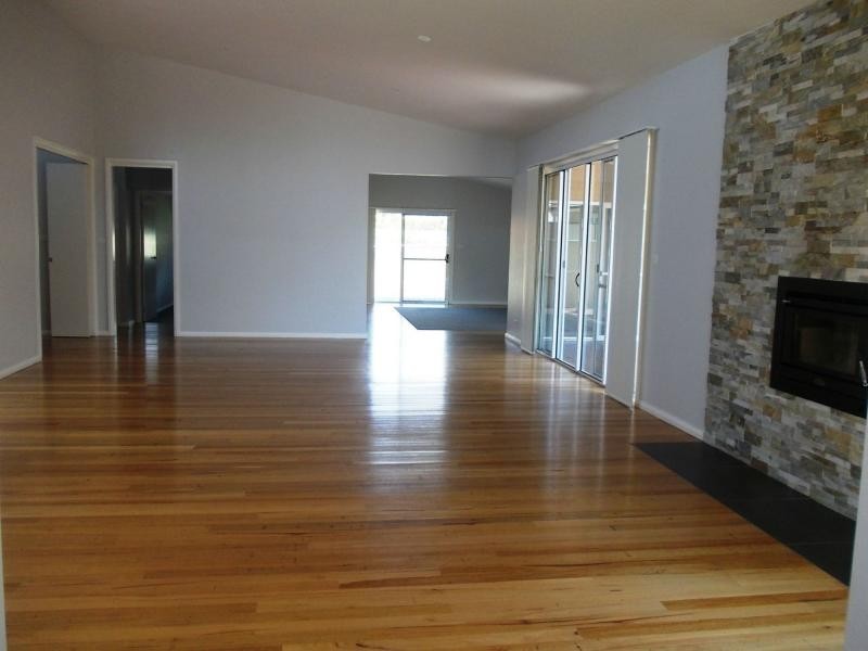 14 Carver Court, St Georges Basin NSW 2540