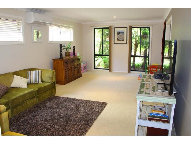 22 Walmer Avenue, Sanctuary Point NSW 2540