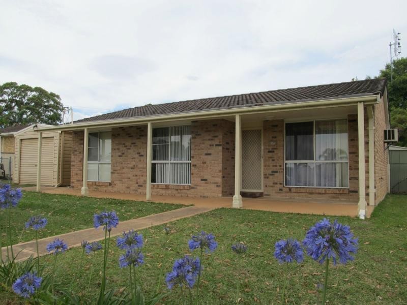 17 Kingsford Smith Crescent, Sanctuary Point NSW 2540