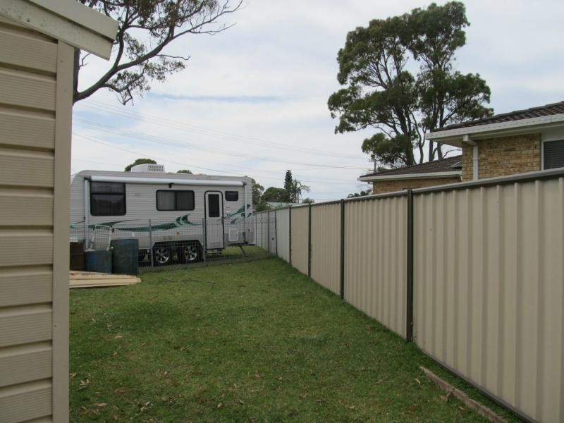 17 Kingsford Smith Crescent, Sanctuary Point NSW 2540