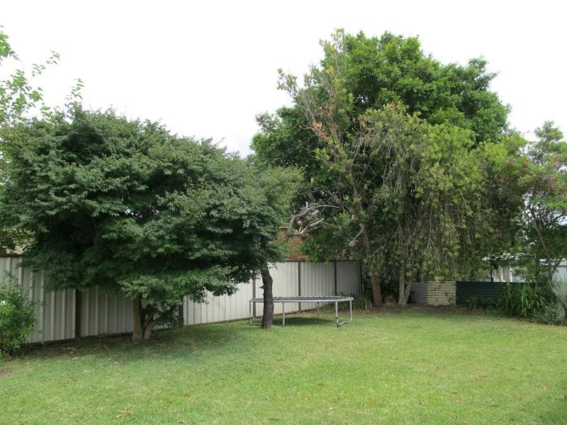 17 Kingsford Smith Crescent, Sanctuary Point NSW 2540