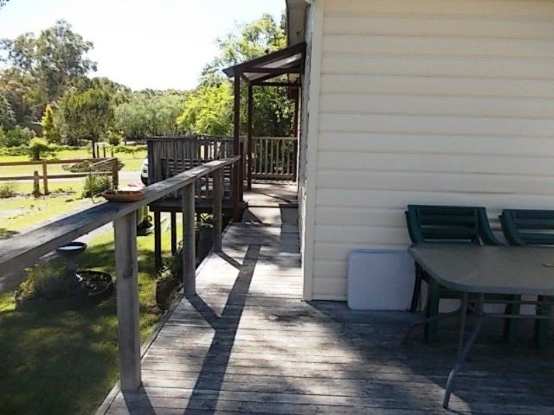 20 Gardners Road, Falls Creek NSW 2540