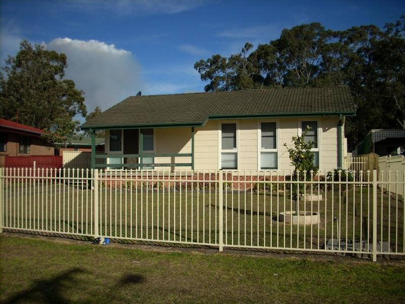 6 Supply Street, Nowra NSW 2541