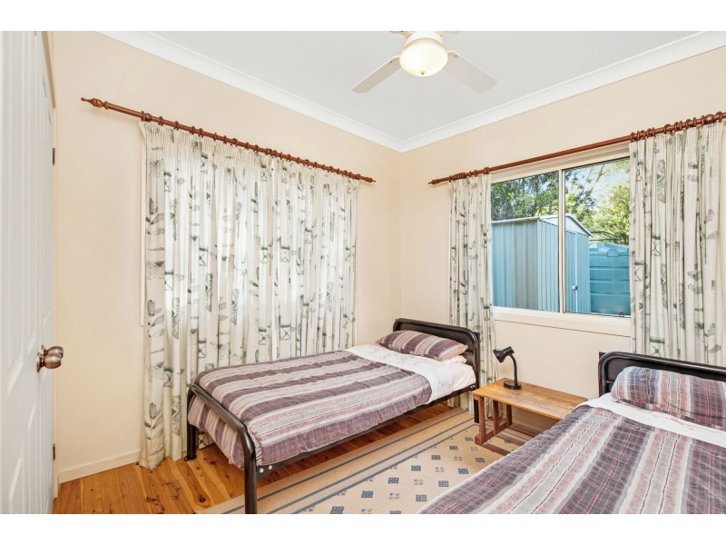 5 Deakin Street, Wrights Beach NSW 2540