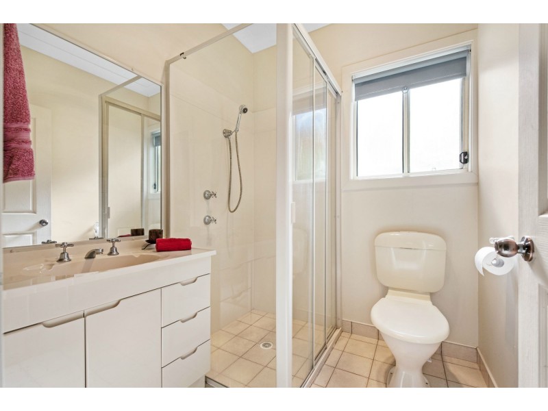 5 Deakin Street, Wrights Beach NSW 2540