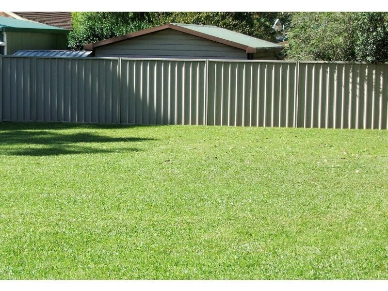 6 Fitzpatrick Street, Old Erowal Bay NSW 2540