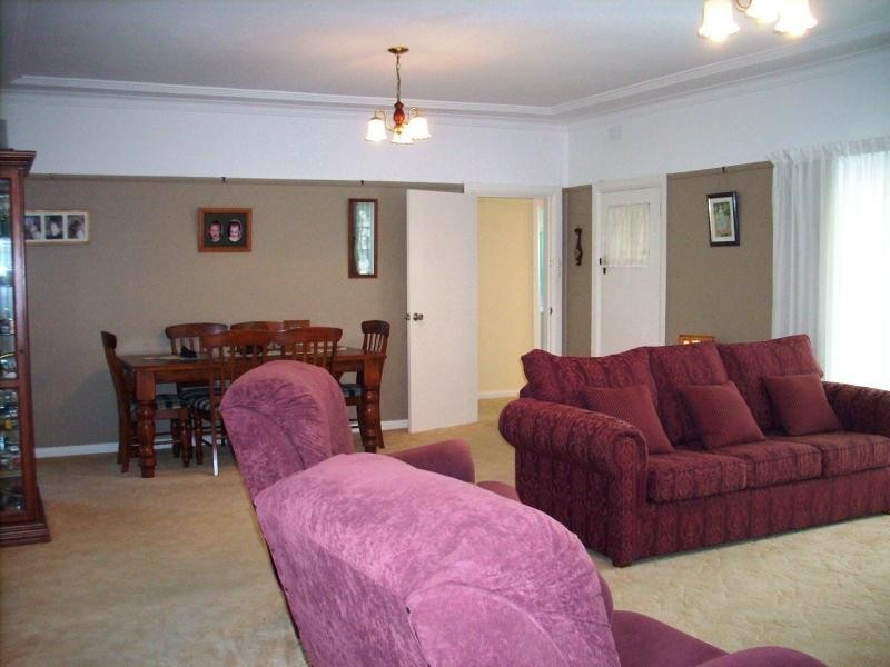 62 Basin View Parade, Basin View NSW 2540