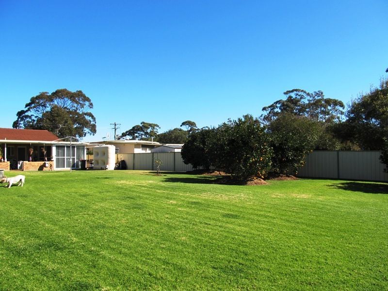 49 Second Avenue, Erowal Bay NSW 2540