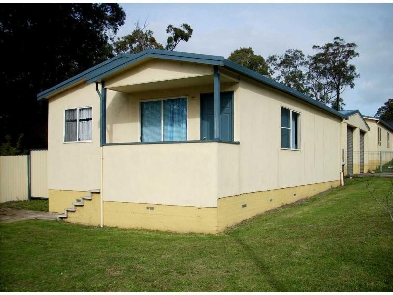1 Woodhill Street, Old Erowal Bay NSW 2540