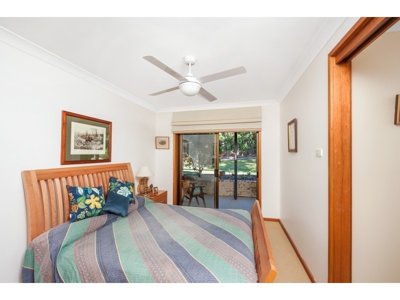 285 Elizabeth Dr, Vincentia NSW 2540