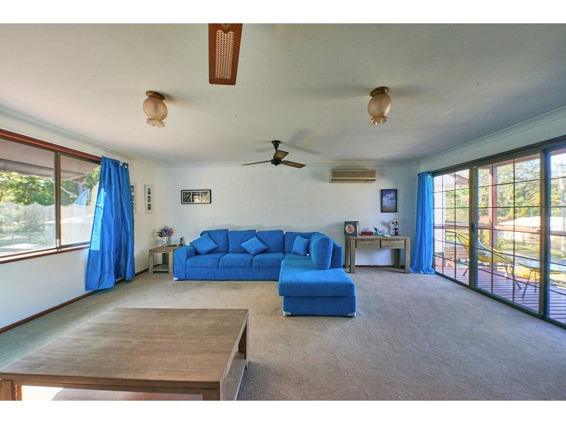 35 Harriss Avenue, Basin View NSW 2540