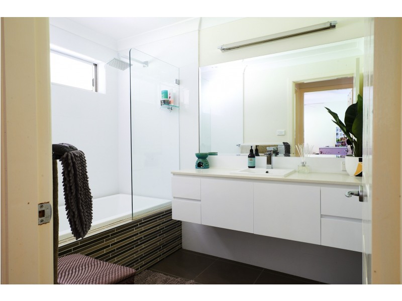 2 Jervis St, Tomerong NSW 2540