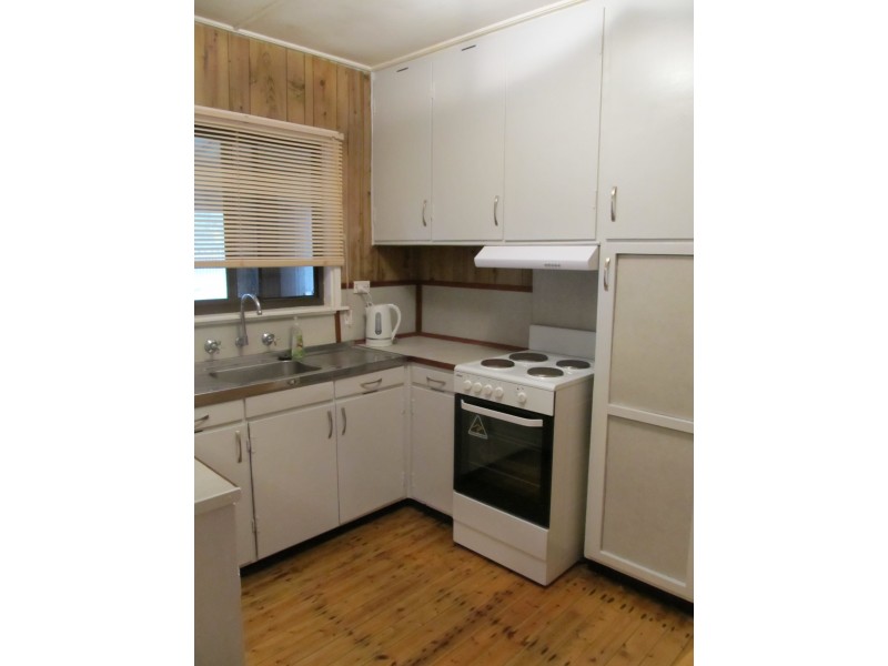 61 Suncrest Ave, Sussex Inlet NSW 2540