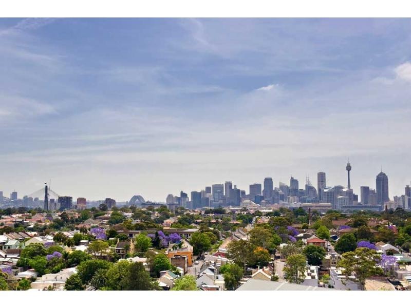 1302/3 Sterling Circuit, Camperdown NSW 2050