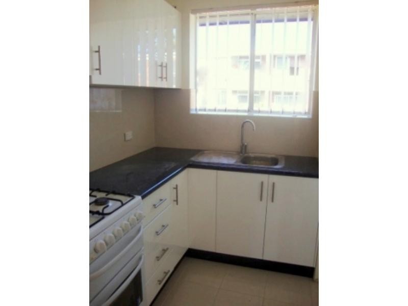 16/12 Evans Avenue, Eastlakes NSW 2018