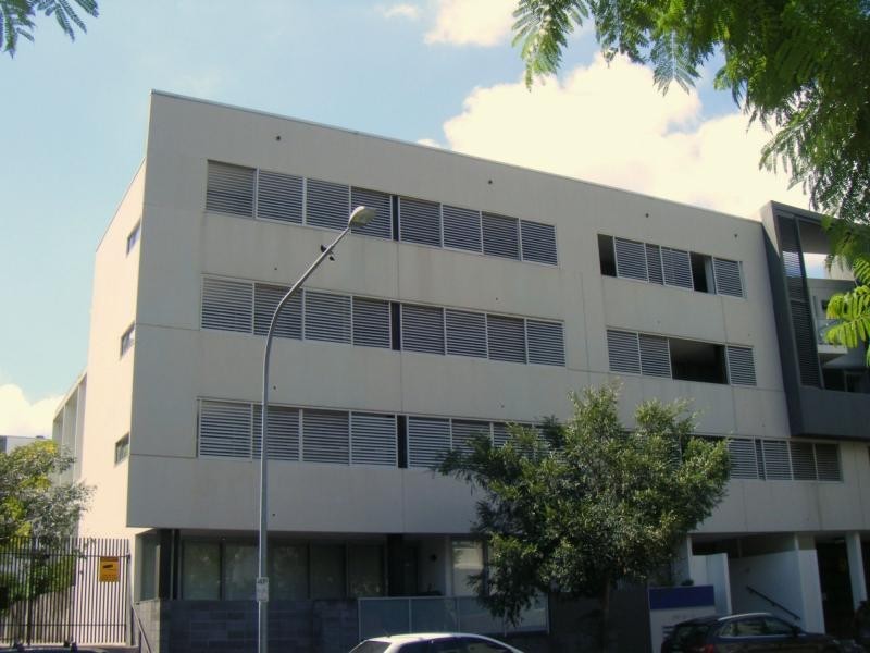 29/4 Grandstand Parade, Zetland NSW 2017