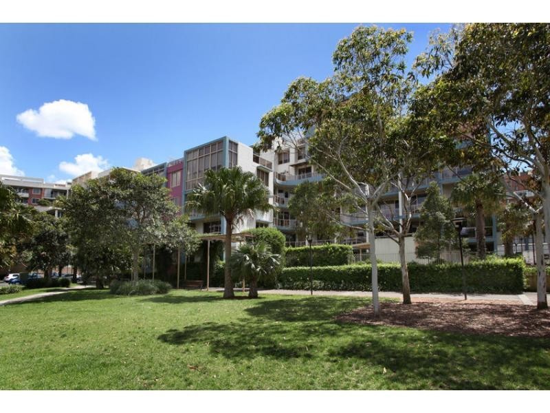 36/22 Crystal Street, Waterloo NSW 2017