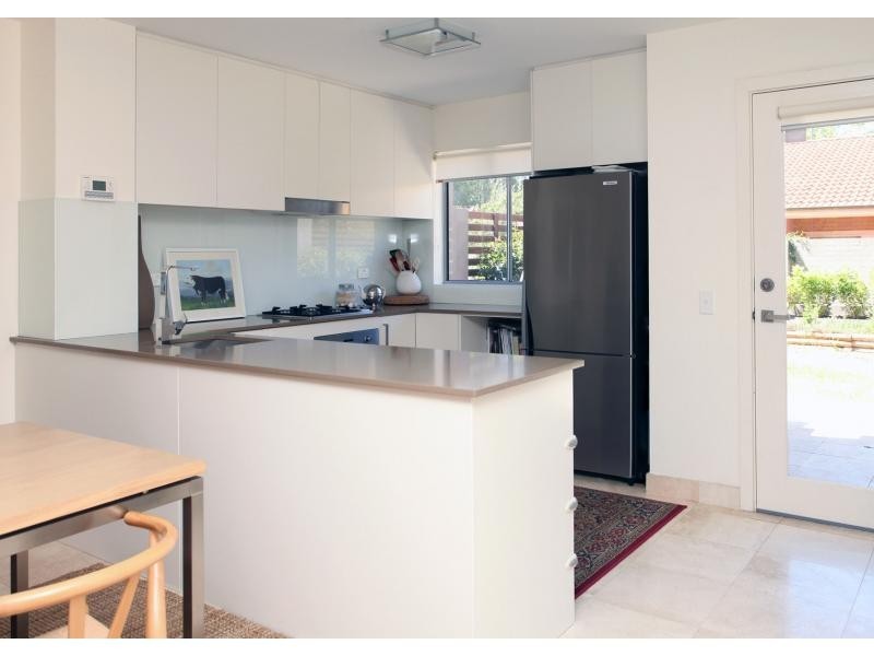 8/21 Station Street, Naremburn NSW 2065