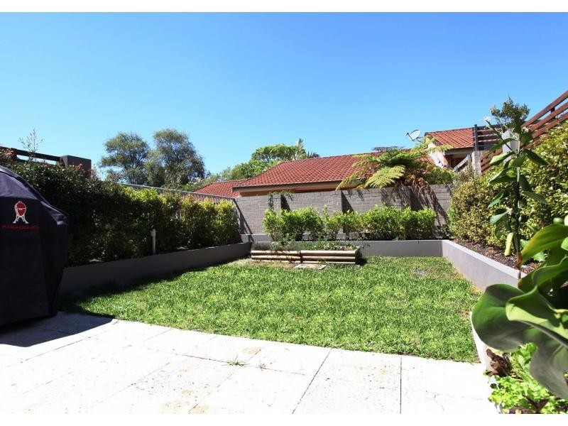 8/21 Station Street, Naremburn NSW 2065