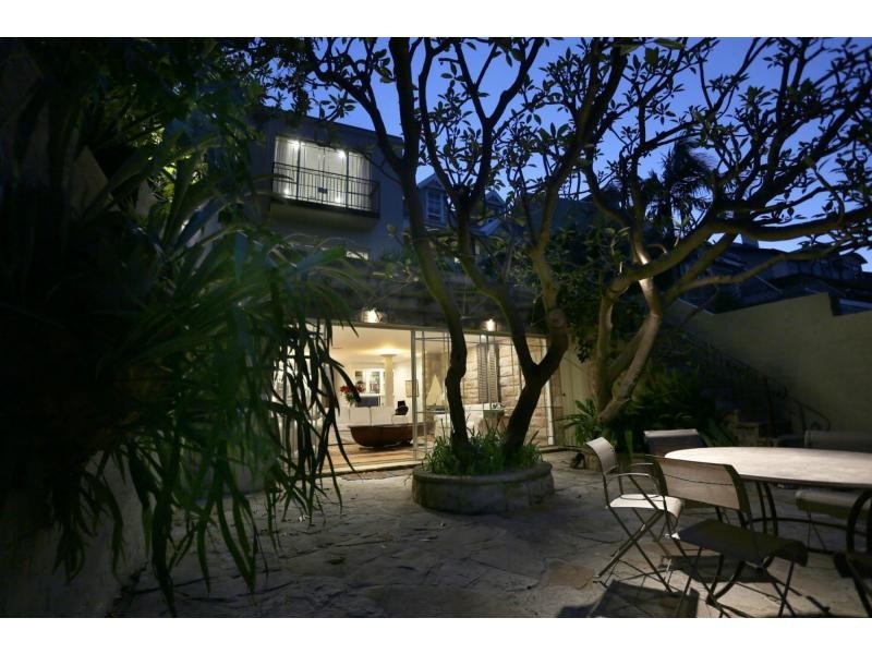 15b Wharf Road, Balmain NSW 2041