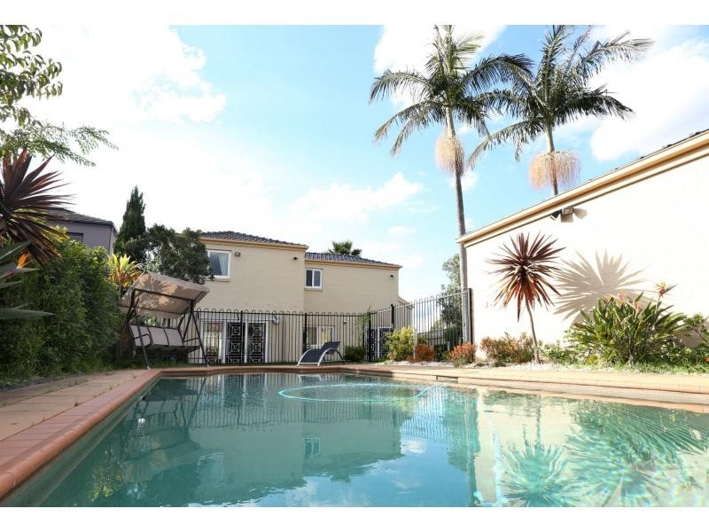 102 Macquarie Street, Greenacre NSW 2190