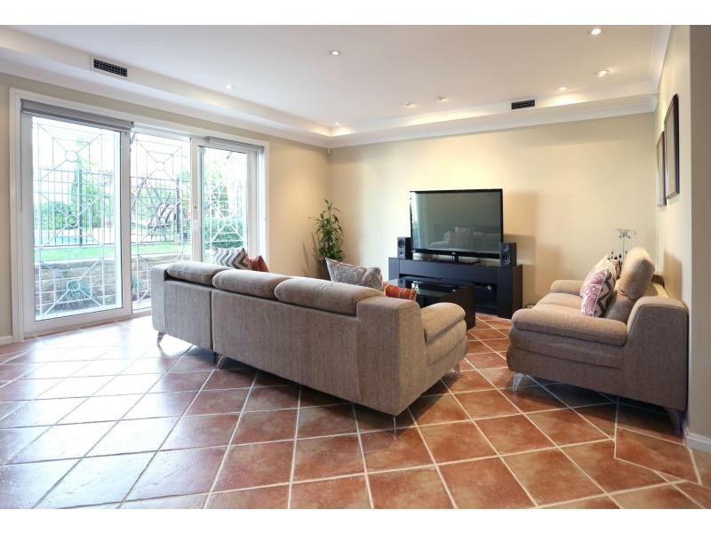 102 Macquarie Street, Greenacre NSW 2190