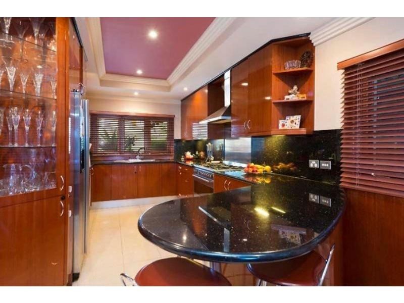 16 Upper Spit Road, Mosman NSW 2088