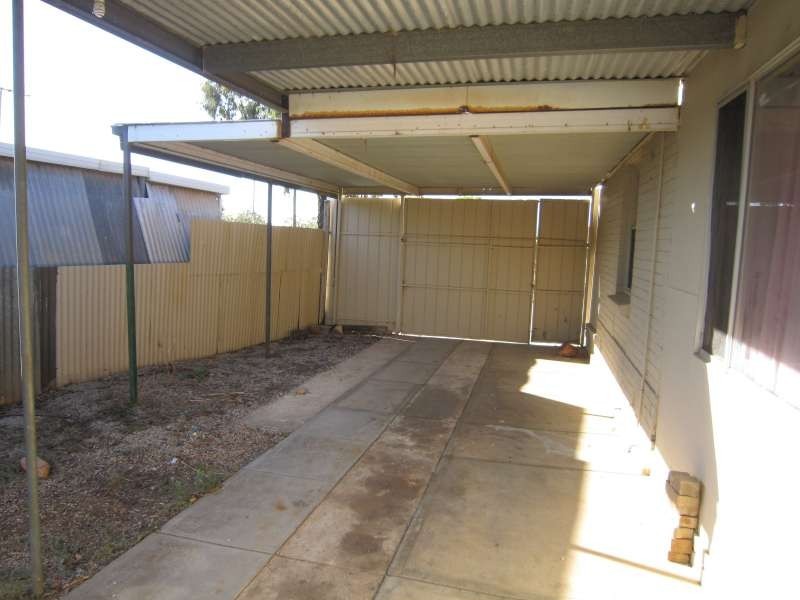 20 Rushall Crescent, Elizabeth Vale SA 5112