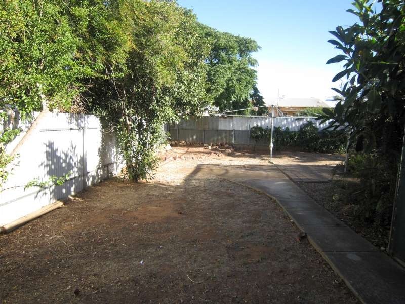 20 Rushall Crescent, Elizabeth Vale SA 5112